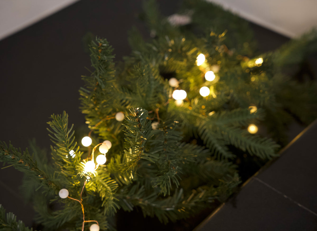 Catena luminosa LED Ball bianco caldo