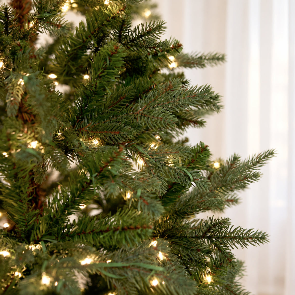 Albero di Natale Slim Real Touch con MicroLed – Iris